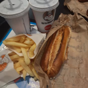 Usta Dönerci Yanmış Kapkara Ekmekleri