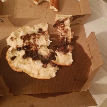 Domino's Pizza Geç Teslim Ve Kotu Ürün