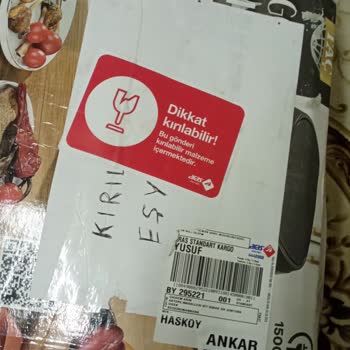 Aras Kargo Kırılacak Eşya Yazmasına Rağmen Kargom Komple Kırık Geldi