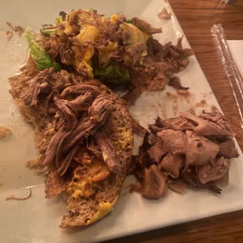 Hilltown Midpoint Bozuk Kaburga Burger