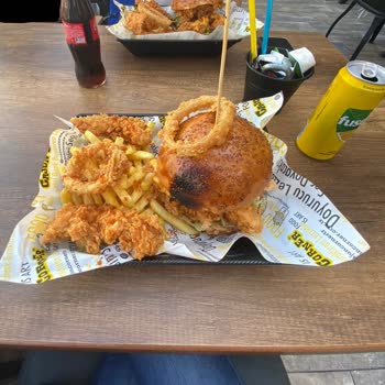 Cajun Corner 2 Kişi Zehirlendik