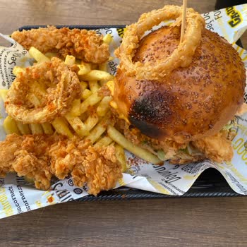 Cajun Corner 2 Kişi Zehirlendik