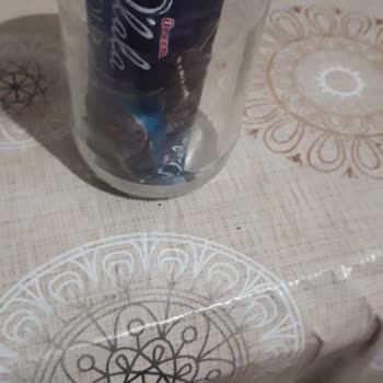 Ülker Almış Olduğum Çikolatanın İçinde Böcek Çıktı