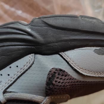 Skechers Ayakkabı Açılma Ve Yırtılma Sorunu