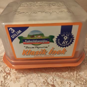 Tahsildaroğlu Klasik İnek Peyniri Çok Kötü Kokuyor