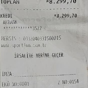 Nike Marka Ayakkabıdan Gelen Gıcırtı Sesi
