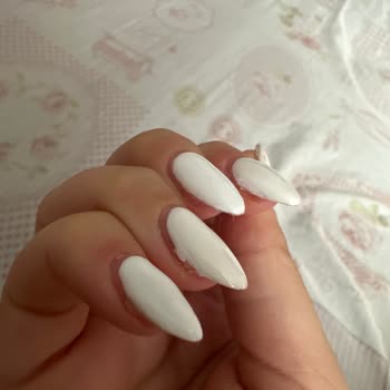 Vip Estetik Güzellik Bakırköy'de Çalışanların Yaşı Ufak Ve Deneyimsiz