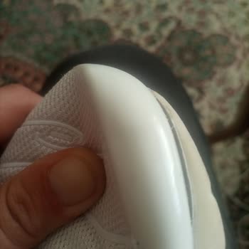 Nike Kısa Sürede Ayakkabı Yırtılması