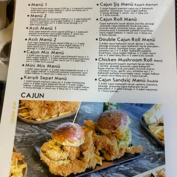 Cajun Corner Menüde Fiyat Yazmaması