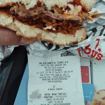 Arbys Hamburger Ekmeği Bayat