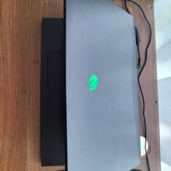 Monster Tulpar T7 V20.5 Modeli Mavi Ekran Verip Kapanıyor.