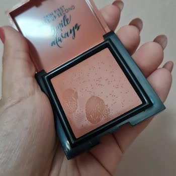 Pastel Kozmetik Cream Allık Bozuk Ve Denenmiş