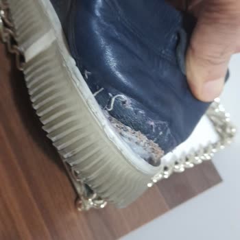 Trendyol Lusive Şirketine Ait Ayakkabıda Kalite Sorunu