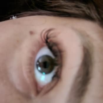 Özüm Cevher Beauty Center İpek Kirpik Felaketi