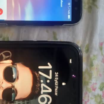 Customer Service Ignores Vodafone's Pervasive Mobile Problems