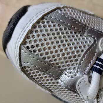 SuperStep 4 Ay İçinde New Balance Ayakkabımın Deforme Olması
