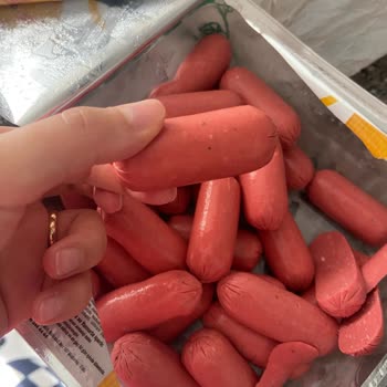 Erpiliç Sosiste Siyah Noktalar