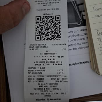 H&M Fiyat Tutarsızlığı, İlgisiz Personel