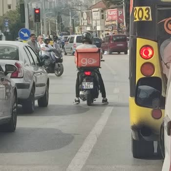 Trendyol GO Kuryelerinin Trafikteki Tehlikeli Davranışları