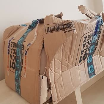 MNG Kargo Bu Kargo Elemanının Müşteriden Çok Kargo Yöneticilerine Hakareti Dir.