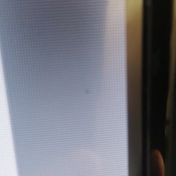 Sunny SN32DIL13 HD 32 TV'de Siyah Nokta Sorunu