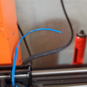 Microzey.com Filamentler Kırılıyor