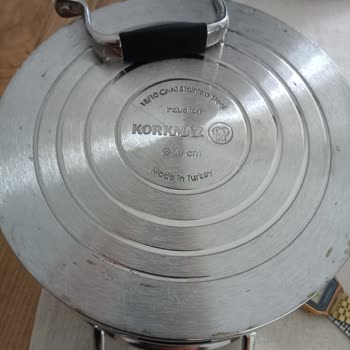 Korkmaz Mutfak Eşyaları Flora Tencere Seti Pişmanlığı ( Cam Patladı )