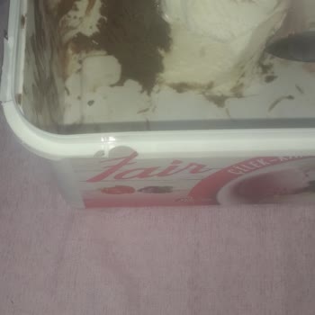 Fair Bugido Dondurma İçinden Plastik Çıktı!