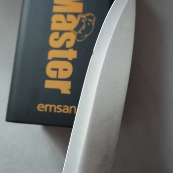 Karaca Züccaciye Emsan Paslı Ve Defolu Bıçak Yollandı