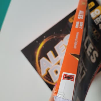 Kitap Seç Yırtık Ve Özensiz Kitap