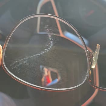 Atasun Optik Çizilen Optik Cam Sorunu Var