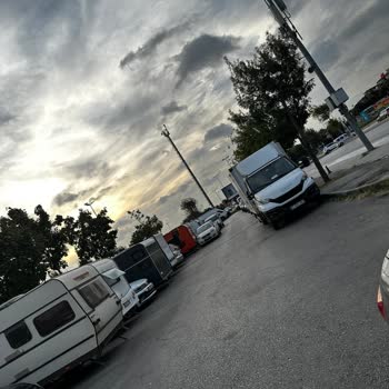 İBB - İstanbul Büyükşehir Belediyesi Otoparklar Karavan İşgalinde