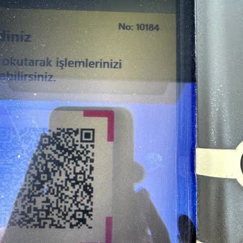 İş Bankası ATM Nin Bozukluğu