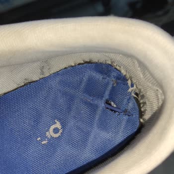 Yalı Spor Adidas Marka Ayakkabı Hiç Memnun Değilim