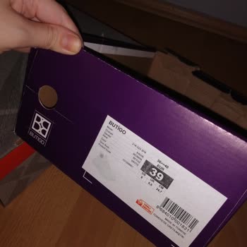 FLO Ayakkabı Filo Etiket Ve Kasa Fiyat Farkını Vermediler