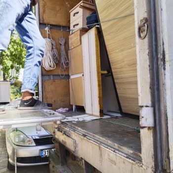 Doğru Evden Eve Nakliyat (Gaziantep) Eşyalarımı Kullanılamaz Hale Getirdi