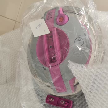 Karaca Züccaciye Karaca Servisi Sıkıntılı. Ürünlerin Kalitesi Çok Düşmüş.