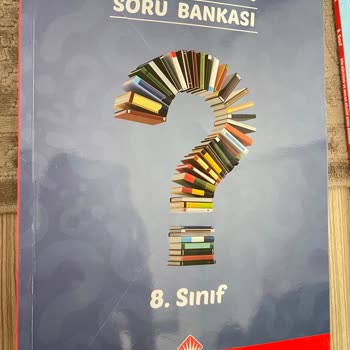 Bahçeşehir Koleji Yırtık Kitaplar Gönderdi.