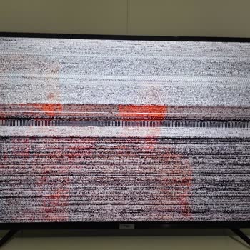 TCL Televizyonda Çizgi Çizgi Görüntü Bozulması