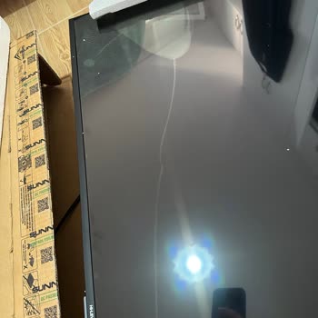 Teknohitt Sunny Marka LED TV Ürünümün Yetkili Servis Tarafından Açıldığı Ve Panelin Kırık Çıktığı