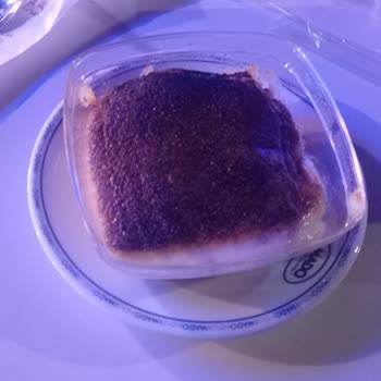 Mado Bayat, Görüntüsü Ve Tadı Bozuk Tatlı