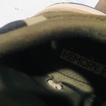 Skechers Ürünlerinin Arkasında Durmuyor