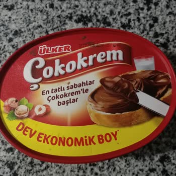 Ülker Çokokrem'in İçindeki Yabancı Cisim