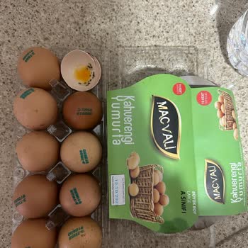 BİM'den Aldığım Mac Vali Yumurta İçi Küflü Çıktı