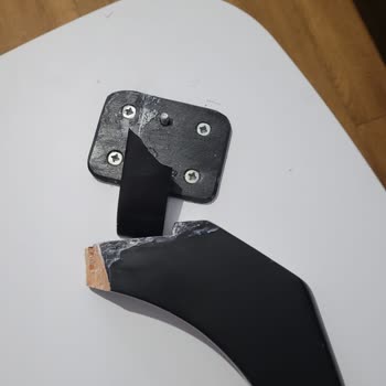 Mondi Yeni Tuğra Mobilya Mağazası Kusurlu Orta Sehpa Teslim Etti