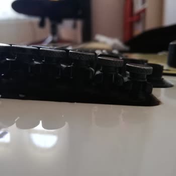 PTT Kargo Hasarlı Gitar Teslimatı.