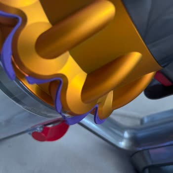 Dyson V15 Silikon Problemi
