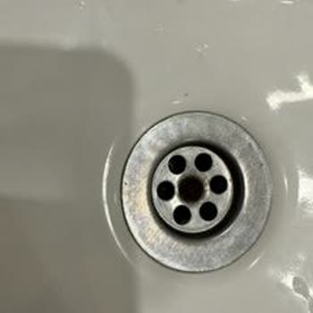 Koçtaş Banyo Dolabı Malzeme Kalitesizliği