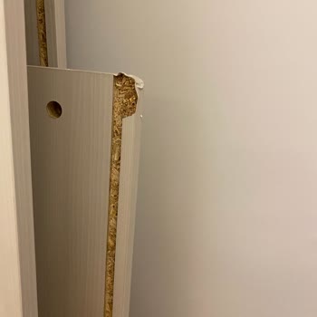 Enza Home Hasarlı Dolap Teslim Ettiler Değişim İçin 1 Aydır Bekliyorum