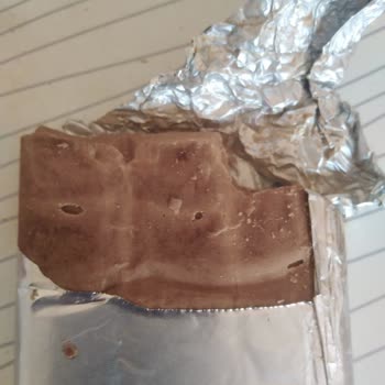 A101 Bozuk Ve Isırılmış Çikolata